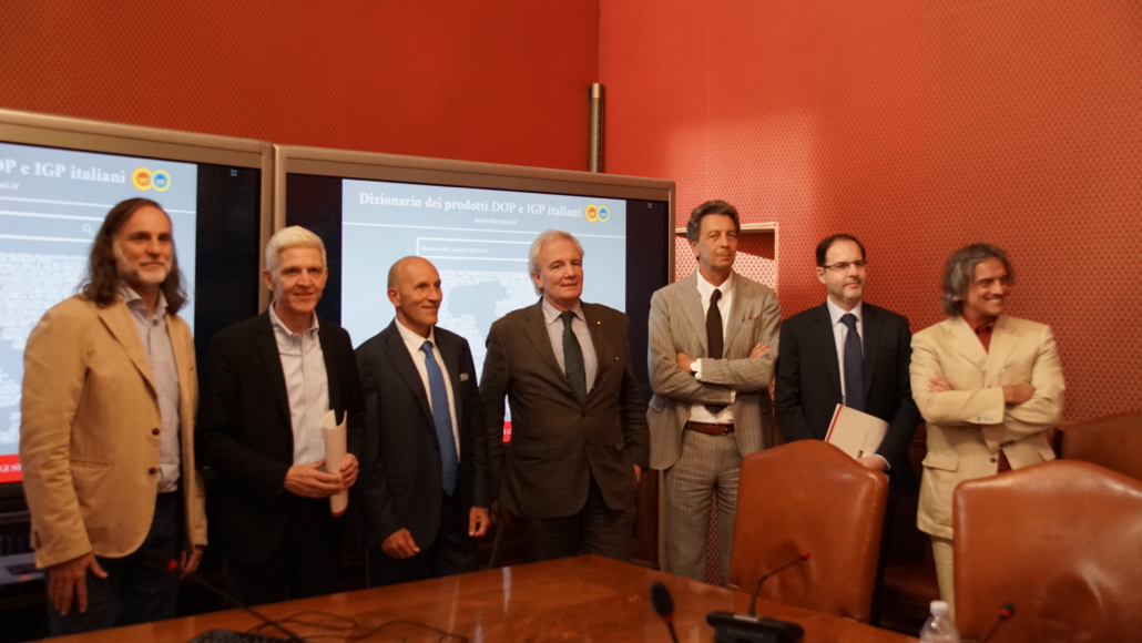 2018 Presentazione Dizionario DOP IGP Treccani Gusto