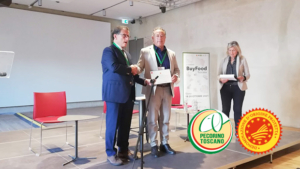 Pecorino Toscano DOP - BuyFood