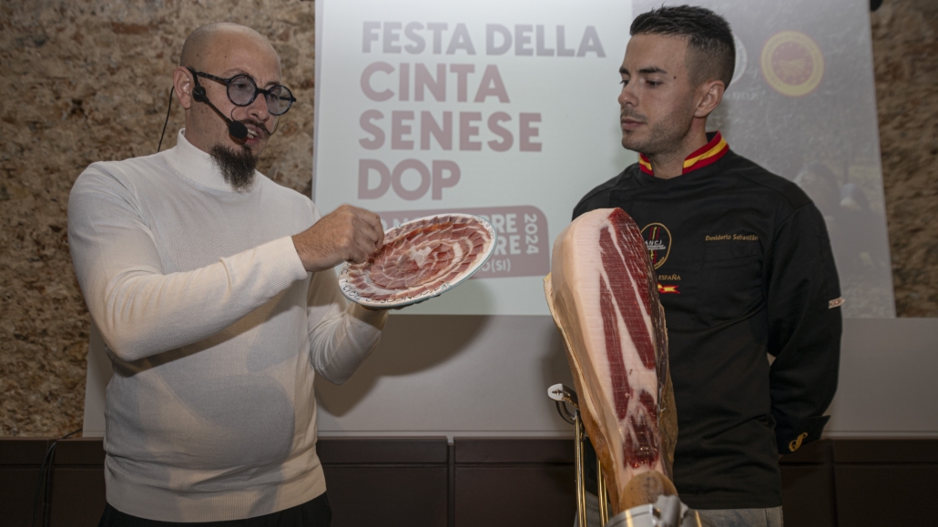 2024 - Sovicille, Festa della Cinta Senese DOP