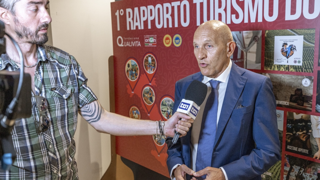 2025 - Presentazione 1° Rapporto Turismo DOP
