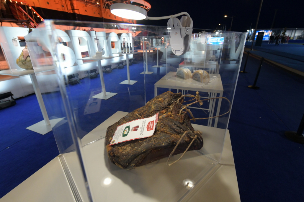 2025 - Esposizione dei prodotti DOP IGP – Nave Amerigo Vespucci